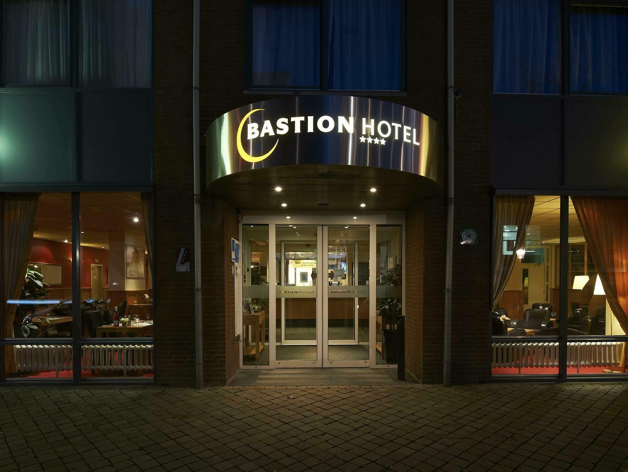 Bastion Hotel Maastricht Centrum Экстерьер фото